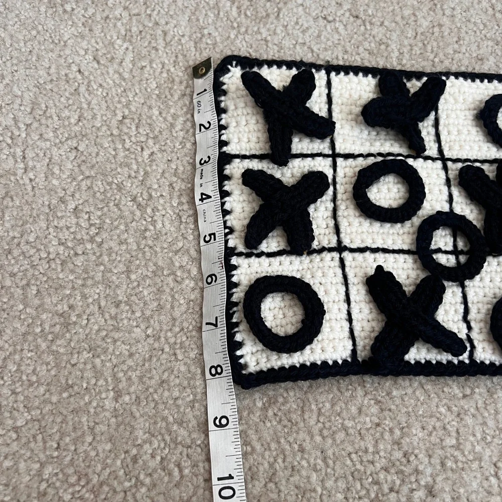 Vintage‎ Handmade Crochet Checkers and Tic Tac Toe Game Set - 2 in 1  Fun